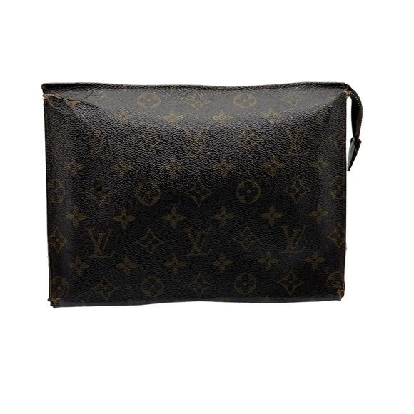 Louis Vuitton Handbags - LOUIS VUITTON VINTAGE Monogram TOILETRY 26